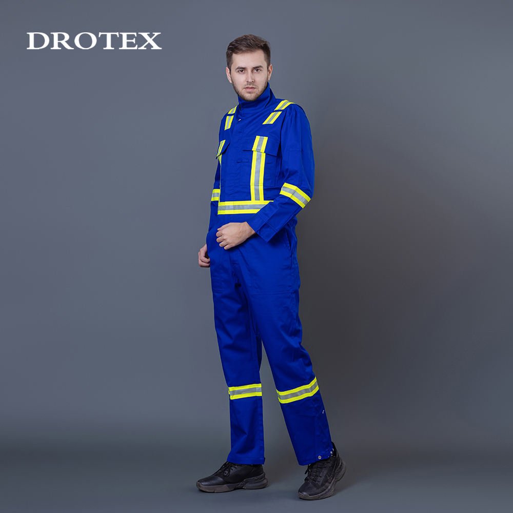 OEM Chemical Engineer Work Wear Working Clothes Coverall Reflective Flame Retardant FR Safety Clothing Coverall for Oil and Gas