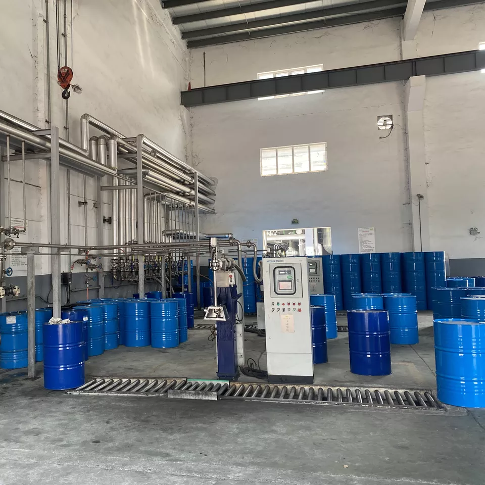 China Supply Polyether Polyol for Rigid Foam Polyurethane + Polymeric MDI ,PAPI with ISO Certificate