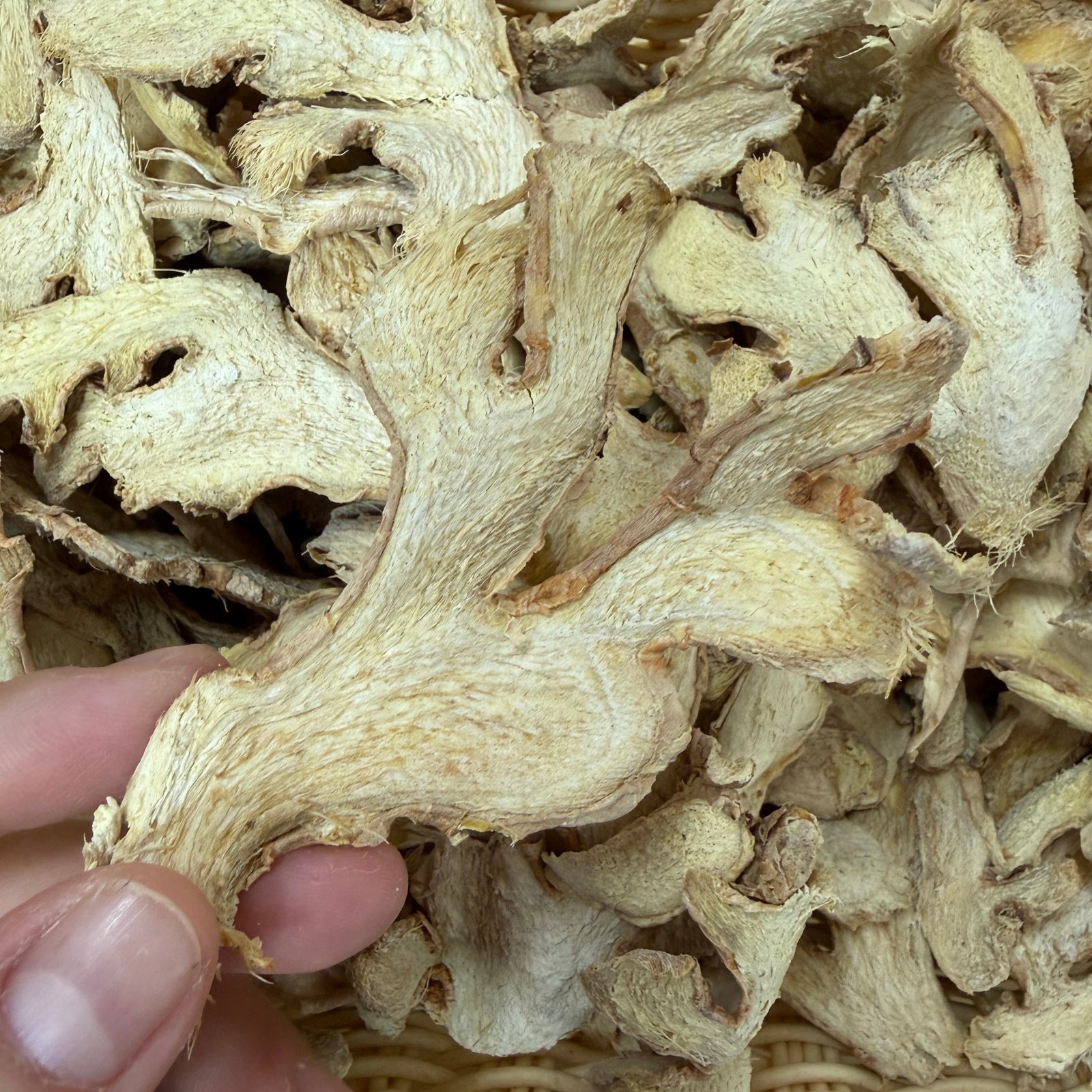 Dried Ginger Slices Raw for Export High Quality Product From Guangxi for International Markets