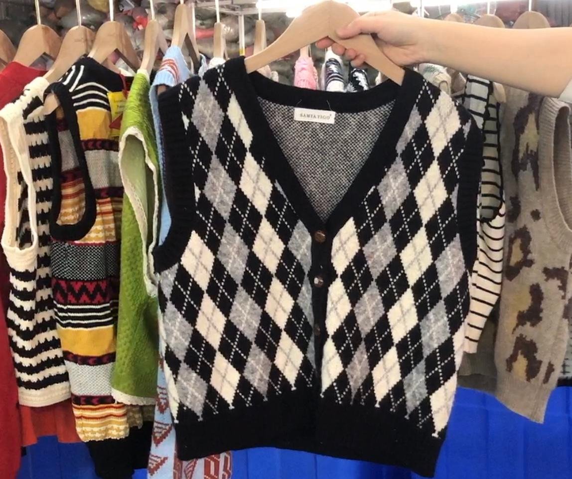 Geely Bale High Quality Vintage Knitted Vest Used Clothes for Philippines Market-Wholesale