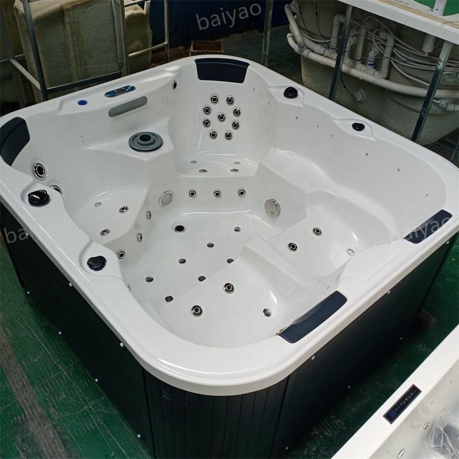 Luxury 4 People Spa Outdoor Hot Tub With Balboa System Hydrotherapy Massage Bath Tub and Customized LED Corner Lights in Hotel