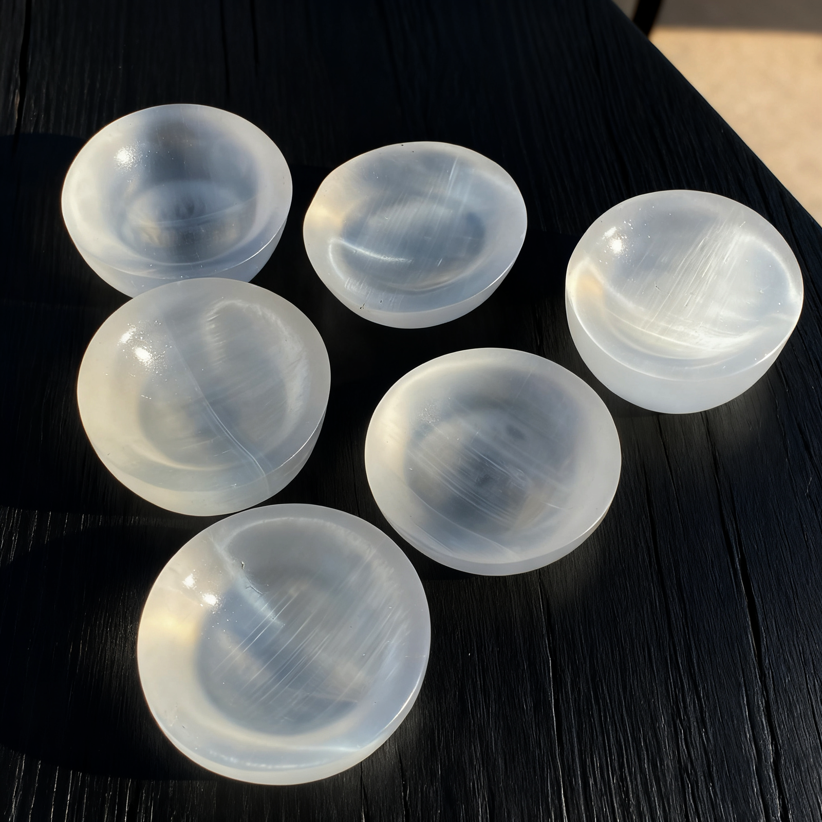 Natural Stone Carved Crystal White Selenite Mini Bowl Healing Stone Mascot Ornament for Home Decoration