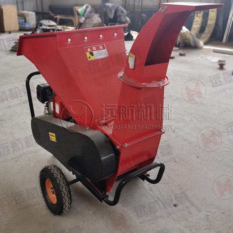 Automatic Wood Chipper Tree Branch Shredder Sawdust Stump Chip Wood Grinder Wood Crusher diesel