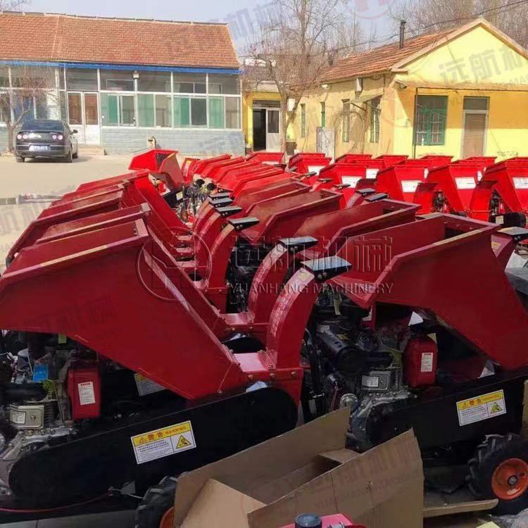 Automatic Wood Chipper Tree Branch Shredder Sawdust Stump Chip Wood Grinder Wood Crusher diesel
