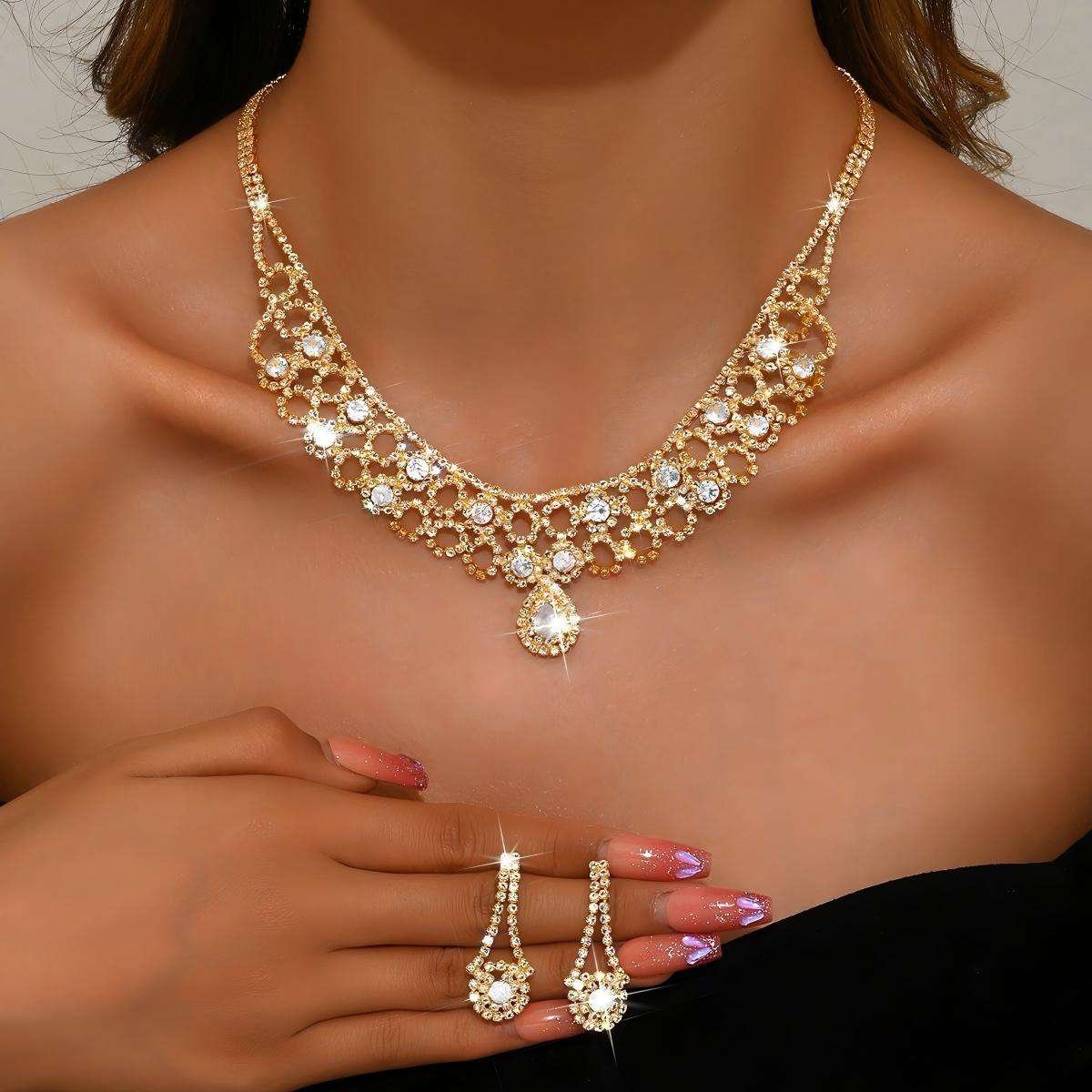 Designer Inspired Luxury Water Drop Diamond Gold Plated Copper Alloy Jewelry Wedding Party Earrings Necklaces for Women Sets