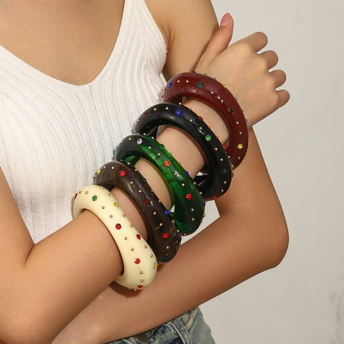 Trendy Irregular Crystal Acrylic Geometric Cuff Bangles for Women Party Jewelry Gifts