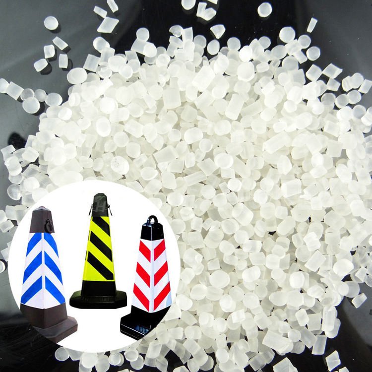 Factory Price PVC Compound Granules for Traffic Road Cones Raw Material Black Color Recycled PVC Compound PVC Granule Price