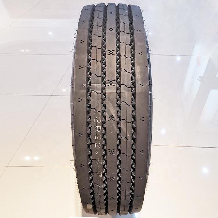 General Tyre Pakistan Lionstone/Longmarch Brand Tyre for Truck and Bus 11r 22.5 Radial Truck Tyre