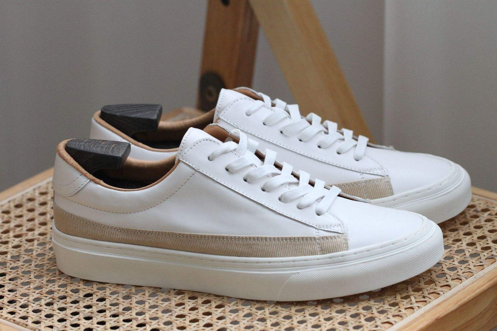 Suede Walking Casual Style Unisex Shoes Breathable Comfortable Mens Sneakers