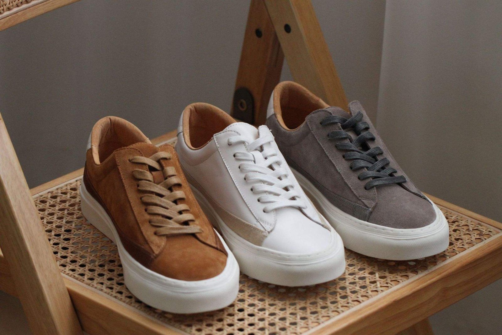 Suede Walking Casual Style Unisex Shoes Breathable Comfortable Mens Sneakers