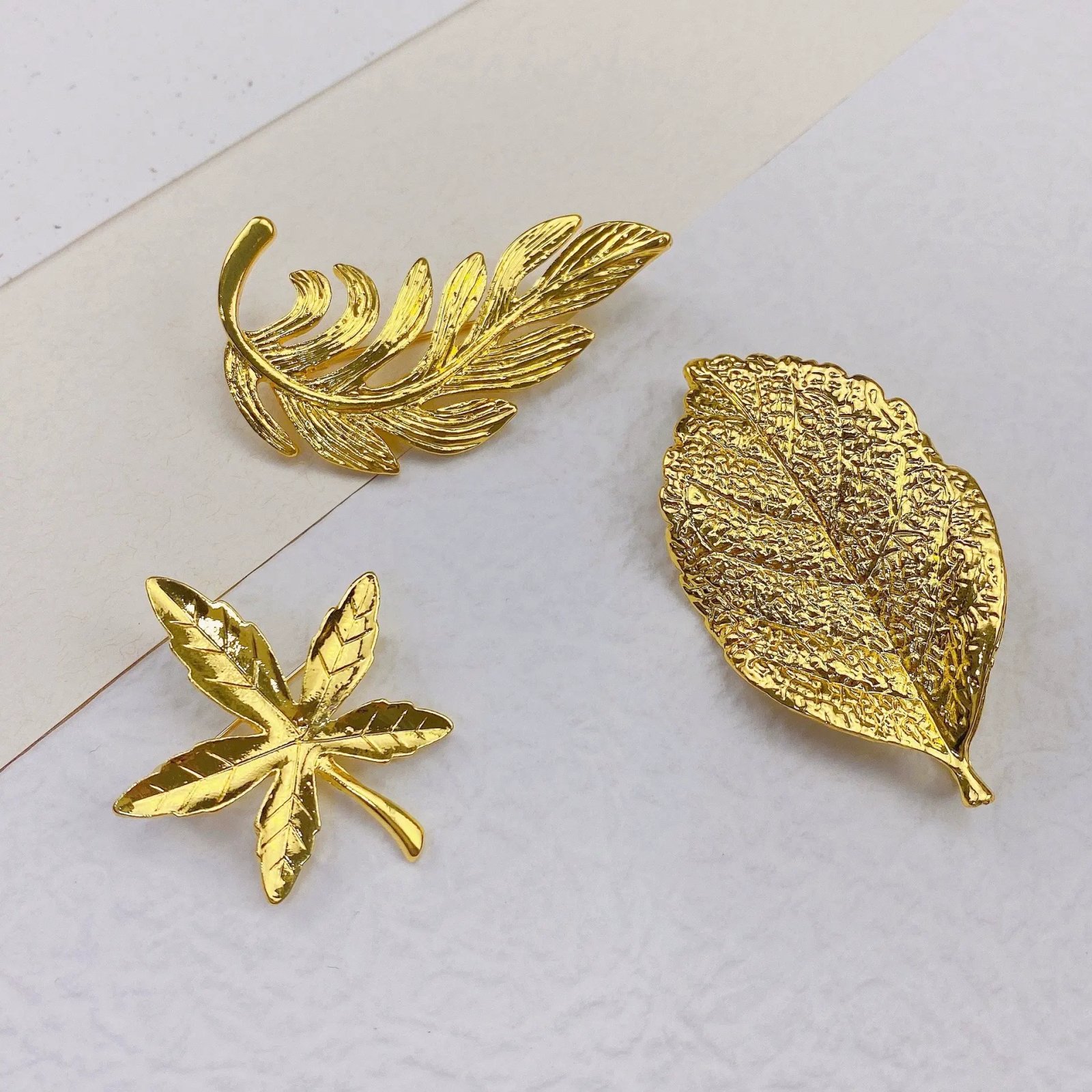 Pearl Brooch Gold Plated Small Fragrance Style Fashionable Versatile Accessories Children's Men's Women's Clothing Chest Flower