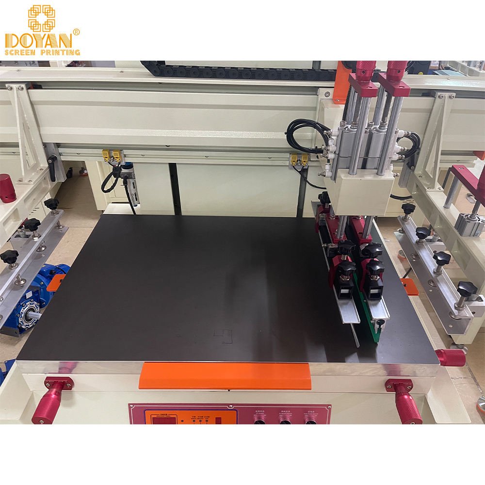 New Doyan Industrial Vertical Flatbed Curved Screen Printing Machine 400x600mm Max Print Area Automatic for