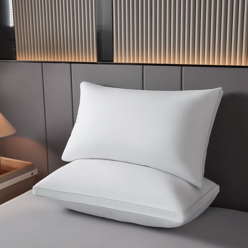 Customized 100% Cotton Luxury Five Star Hotel Quality Stripe Pillow Insert Solid Pattern Neck Style 200tc Cheap Price for Sale