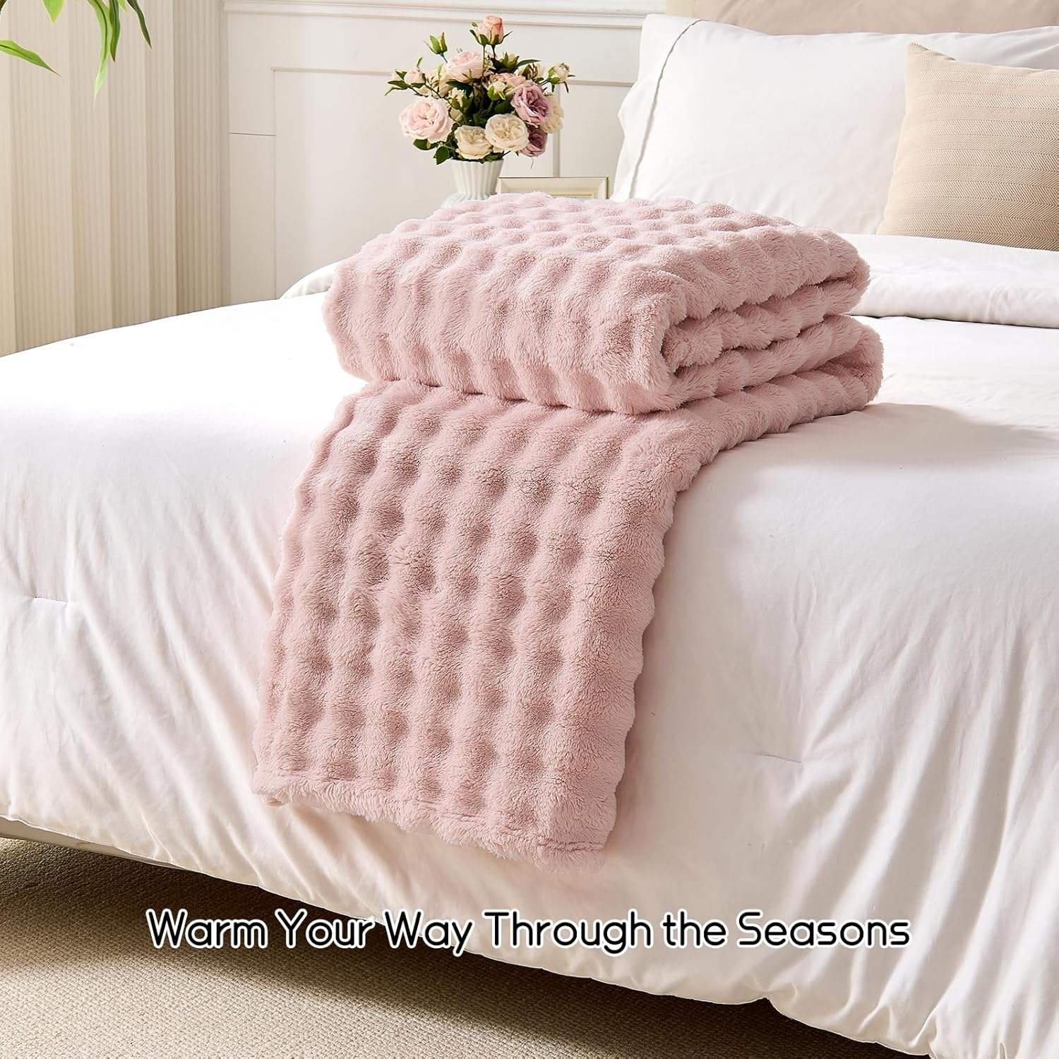 3D Bubble Fleece Blanket Ultra Soft Fluffy Pink Twin Blanket for Couch Lightweight Cozy Throw for All Season