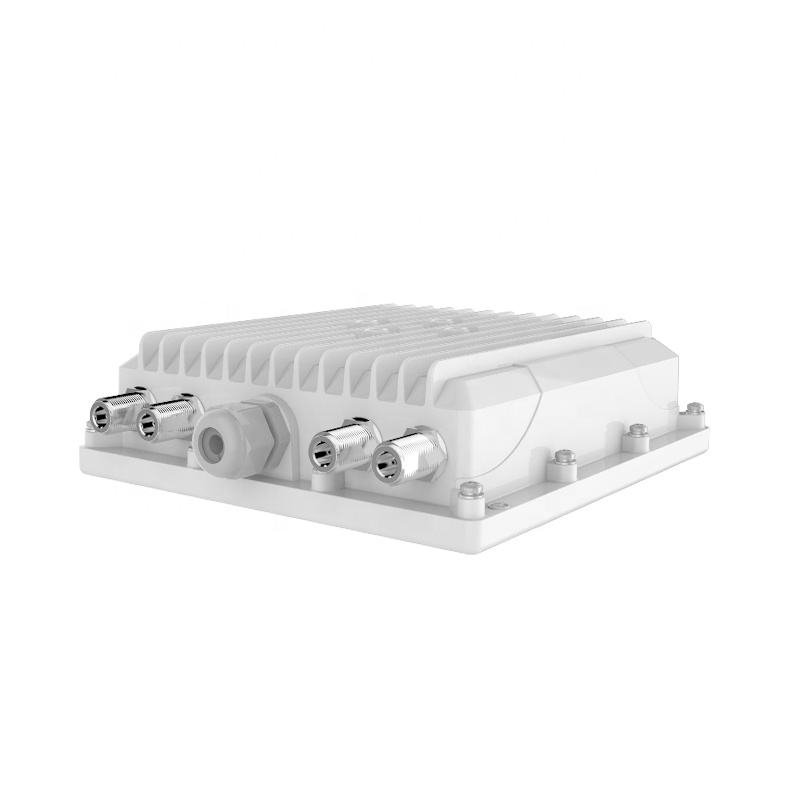 1167Mbps Dual-Band robust outdoor wireless base station featuring 802.11ac technology for high end wireless coverage