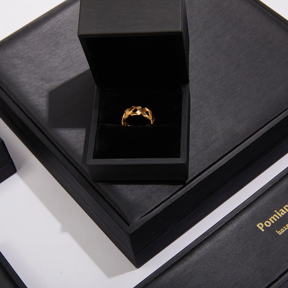 2025 Custom logo Luxury Black Leather Jewellery Box Packaging Ring Earring Bracelet Package Box