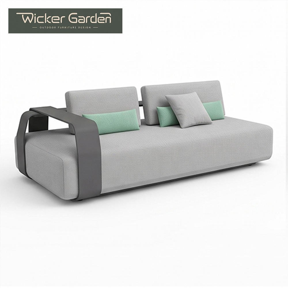 Modern Minimalist Aluminum Outdoor Sofa Modular Combination All-Weather Rust-Proof Garden Set for Living Room & Outdoor Use