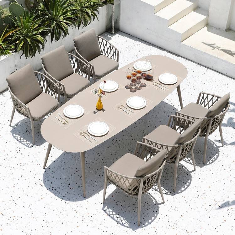 Modern Outdoor Patio Dining Set Aluminum Rope Chair with Glass Top Table for Hotels Gardens Villas for Park Use