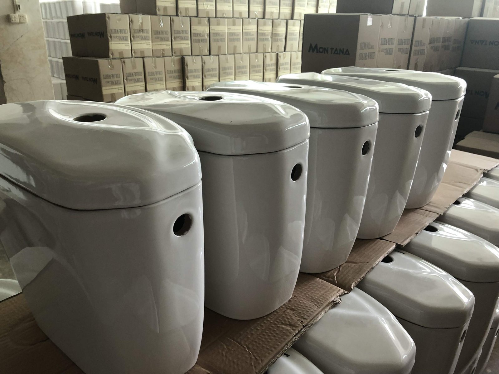 Two Piece Toilet Side Hole Wc Cheap Price Africa Market Two Piece Toilet Cheap Price Bathroom Toilet